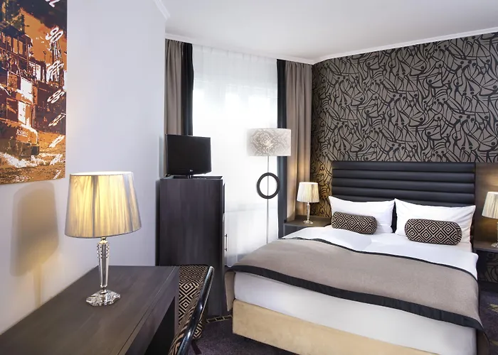 Park Am Berliner Tor Hotel 4*