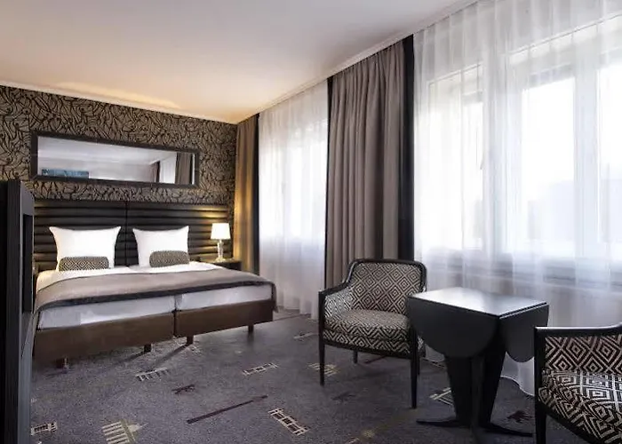 Park Am Berliner Tor Hotel 4*