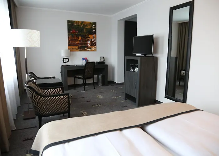 Park Am Berliner Tor Hotel 4*